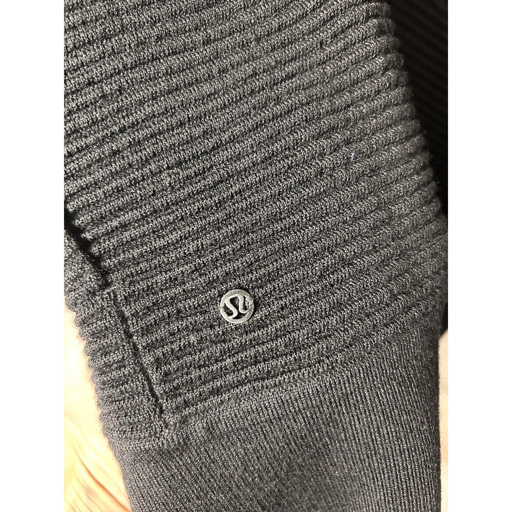 Lululemon Sit in Lotus Wrap II Cardigan 100% Merino Wool Black Athleisure S 4/6